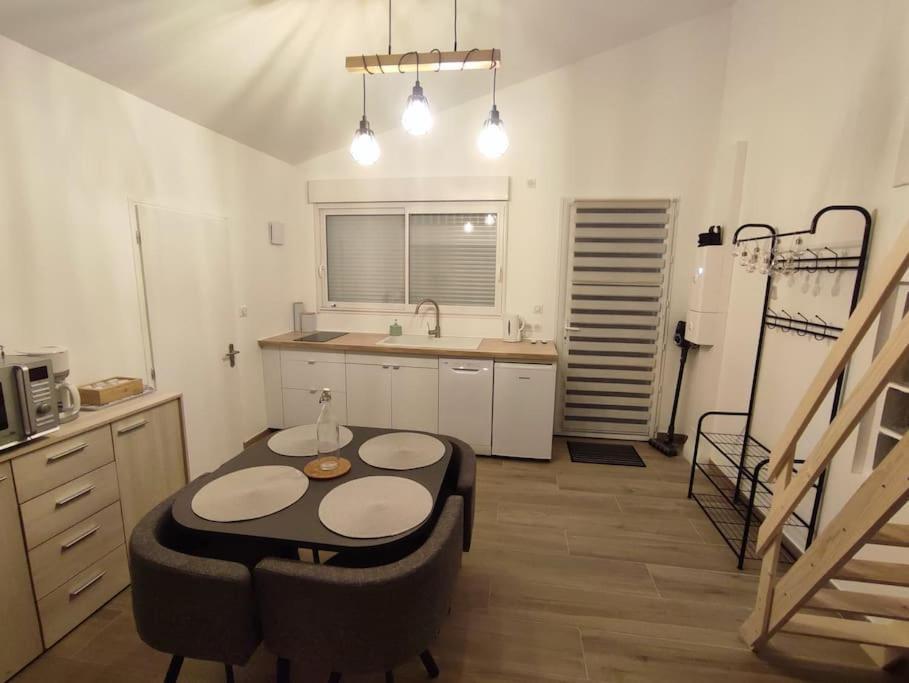 Maison Studio 4 Personnes Avec Mezzanine Saint-Marcel  Exterior foto
